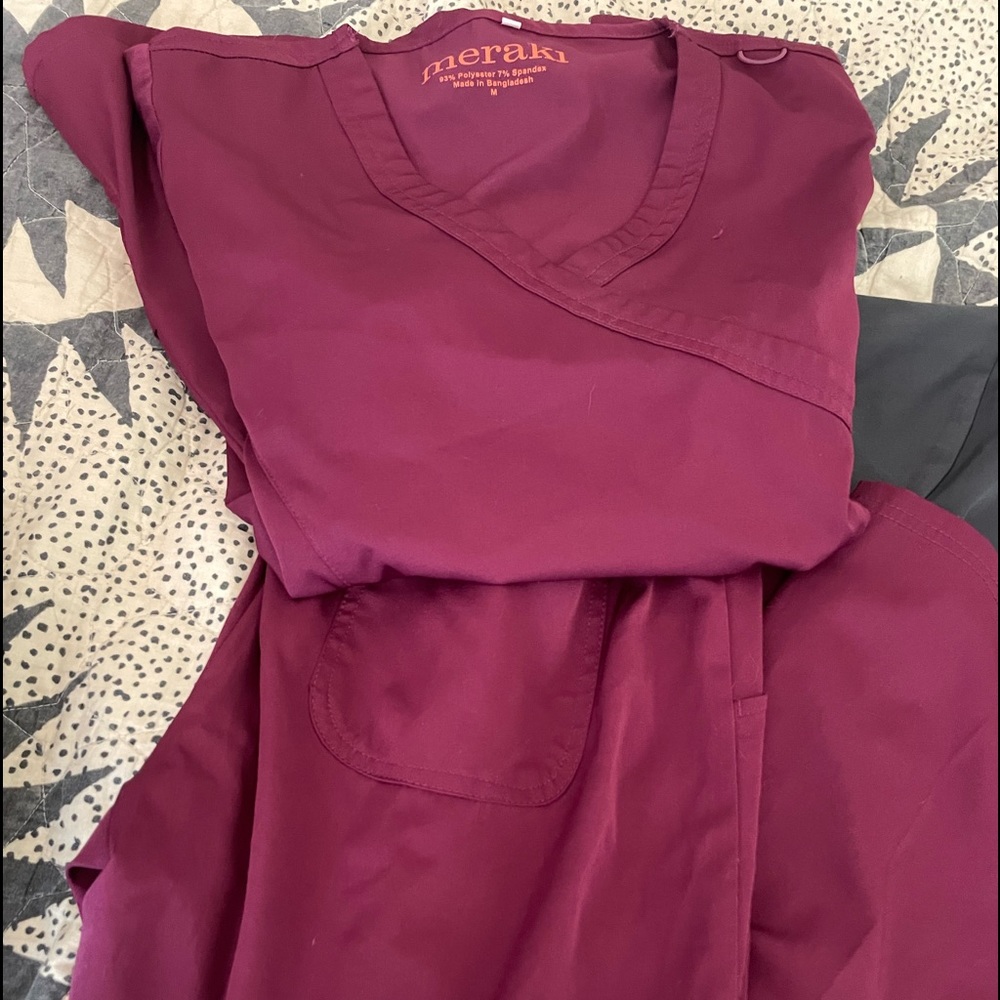 2 sets of Meraki brand scrubs